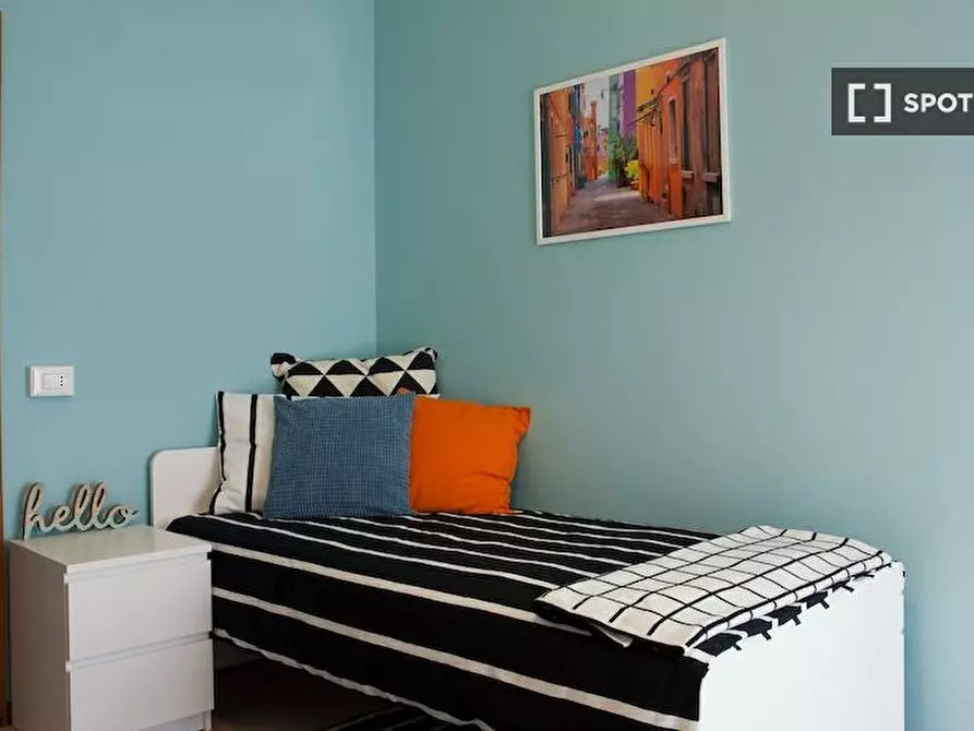 Immagine 18 di Camera condivisa in affitto  in Bligny a Brescia