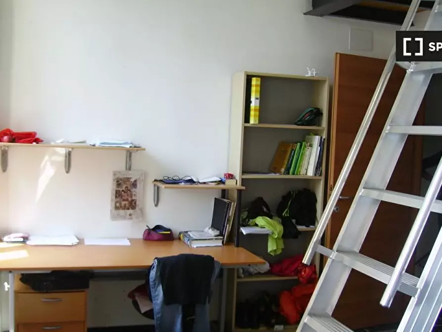 Immagine 3 di Camera condivisa in affitto  in Via di Santa Croce a Genova