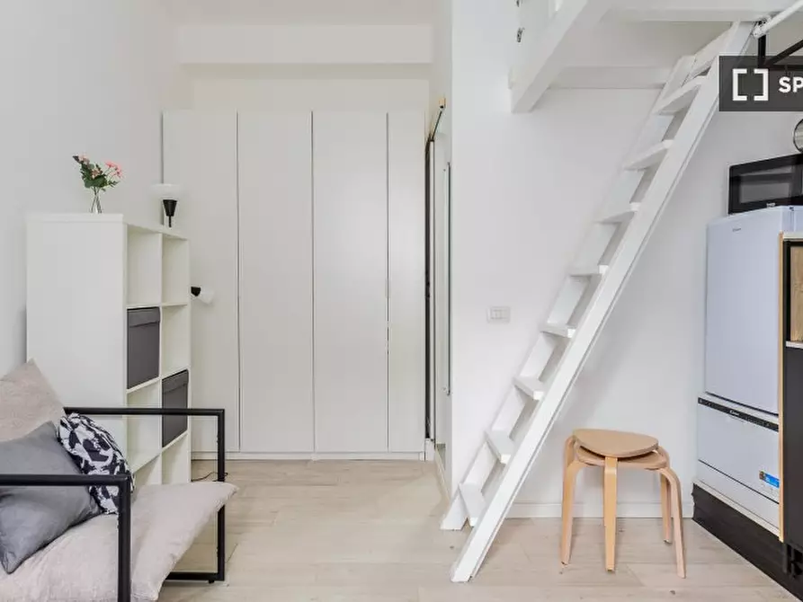 Immagine 2 di Ufficio in affitto  in Via Matteo Maria Boiardo a Milano