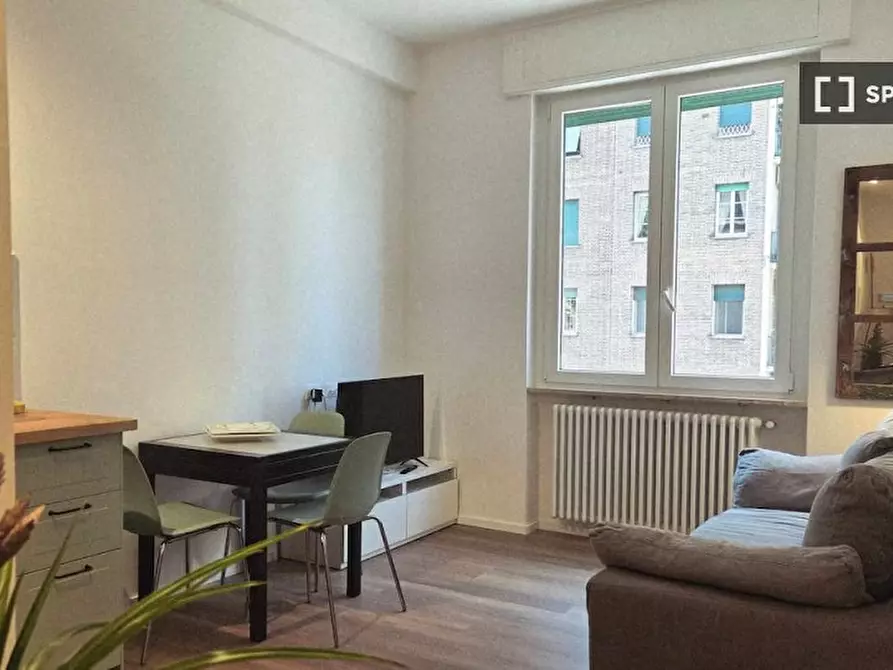 Immagine 5 di Appartamento in affitto  in Via Satrico a Roma