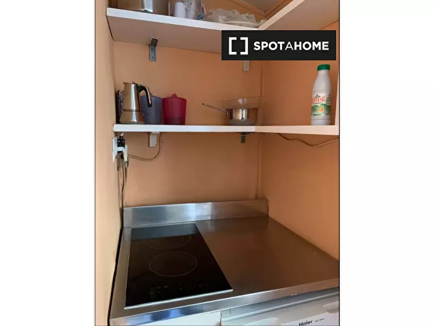 Immagine 2 di Appartamento in affitto  in Via dell'Archetto a Roma