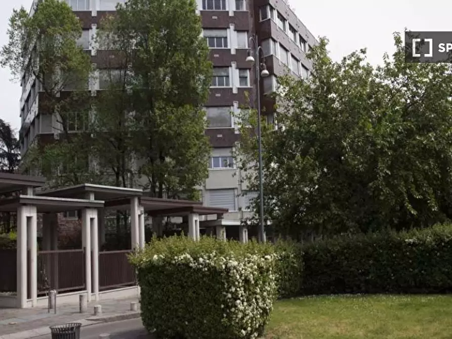 Immagine 19 di Camera condivisa in affitto  in Via Conca del Naviglio a Milano