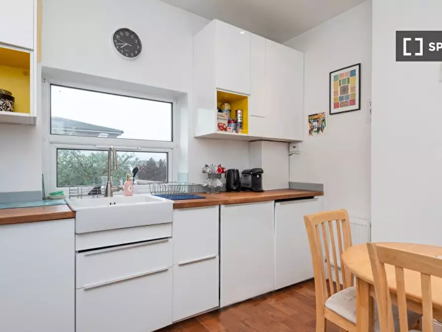 Immagine 10 di Appartamento in affitto  in Sydney Road a Tottenham