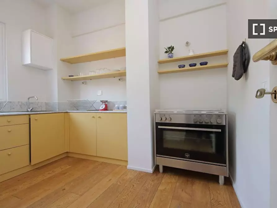 Immagine 9 di Appartamento in affitto  in Via Orti d'Alibert a Roma