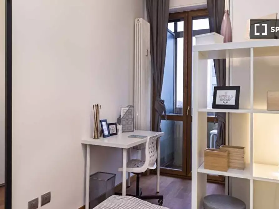 Immagine 4 di Camera condivisa in affitto  in Via Polesine a Milano