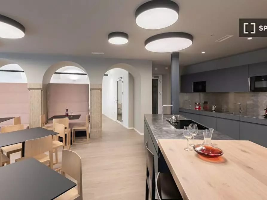 Immagine 15 di Camera condivisa in affitto  in San Giovanni a Trento