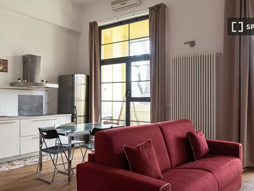 Immagine 1 di Appartamento in affitto  in Via Enrico Caviglia a Milano
