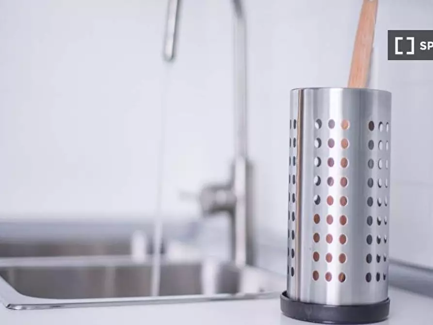 Immagine 12 di Camera condivisa in affitto  in Viale Monza a Milano