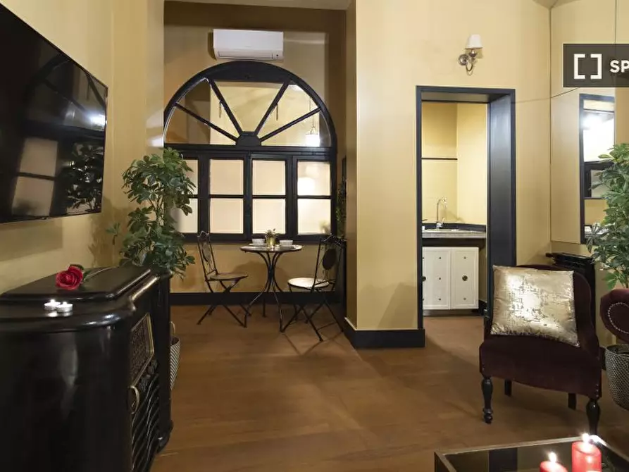 Immagine 6 di Appartamento in affitto  in Via Boncompagni a Roma