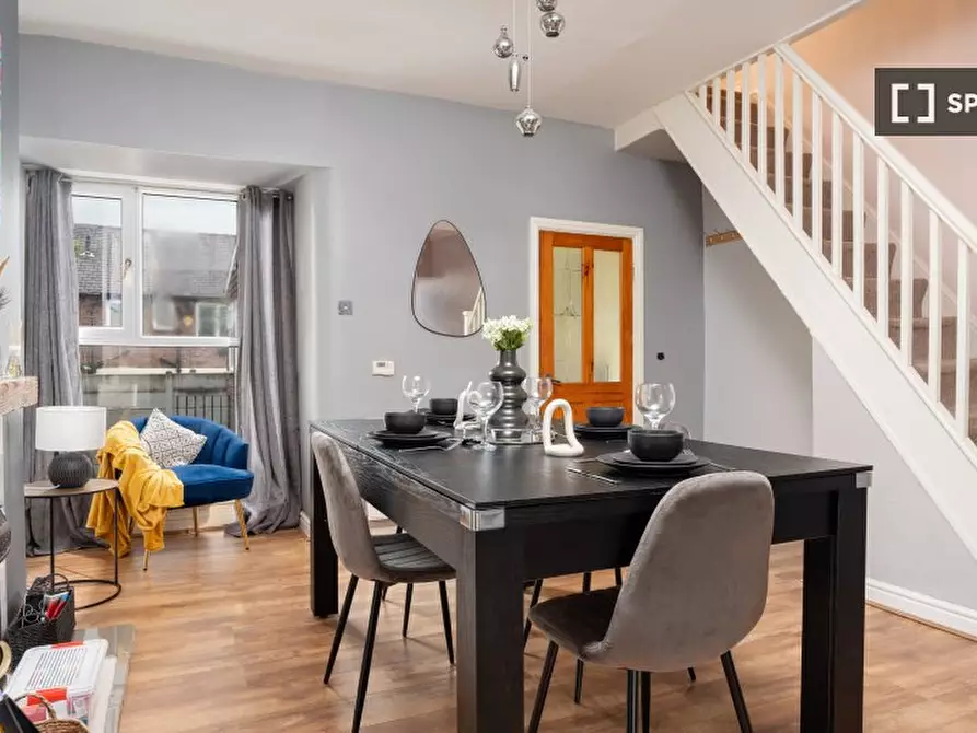 Immagine 3 di Appartamento in affitto  in Gloucester Rd a 