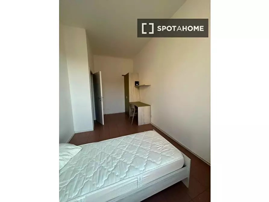 Immagine 1 di Camera condivisa in affitto  in Via Nicola Palmieri a Milano
