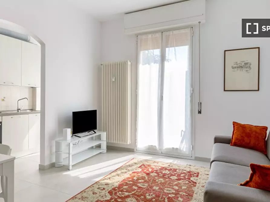 Immagine 10 di Ufficio in affitto  in Via Lombardia a Bologna