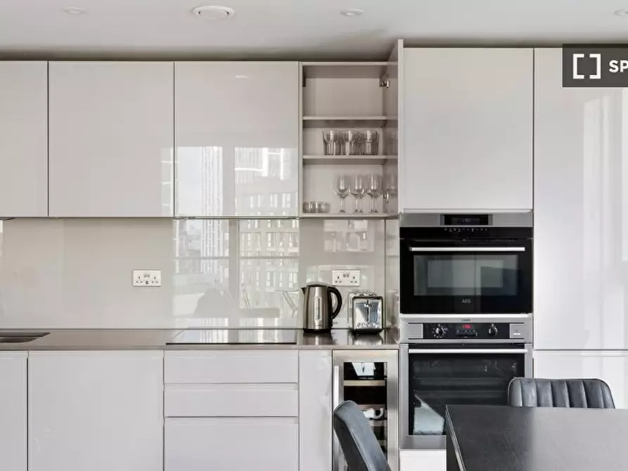 Immagine 10 di Appartamento in affitto  in Wandsworth Rd a Lambeth