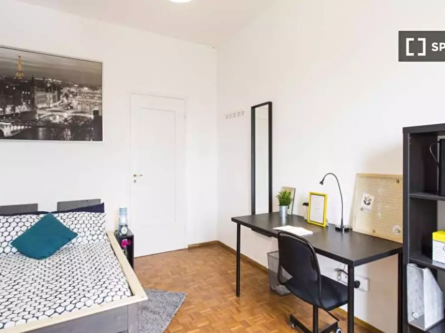 Immagine 7 di Camera condivisa in affitto  in Via dei Mandorli Milan a Monza