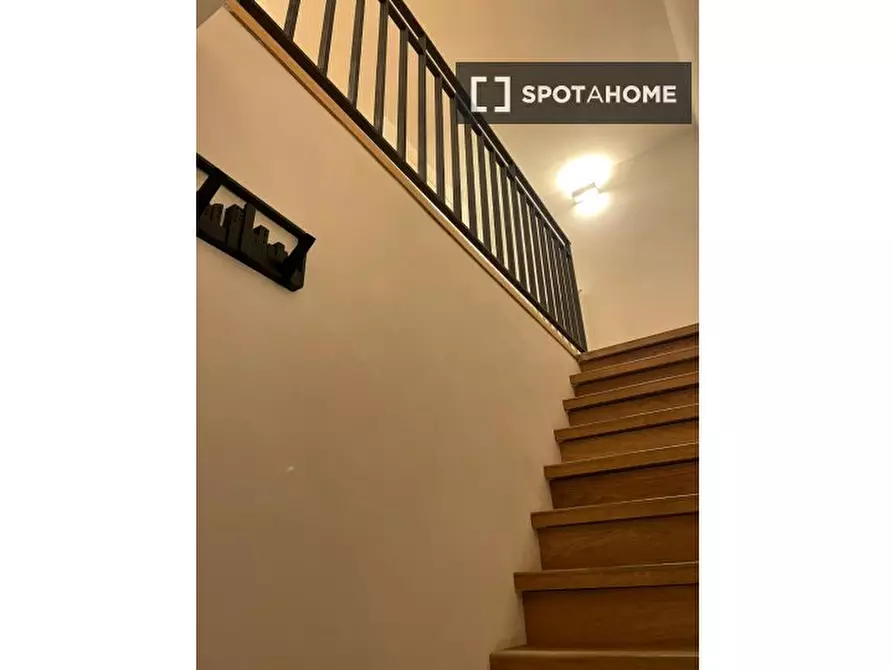 Immagine 16 di Appartamento in affitto  in Via Barberia a Bologna