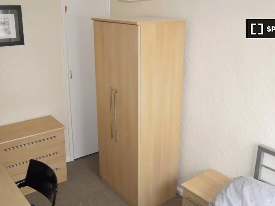 Immagine 14 di Camera condivisa in affitto  in Wager Street a Poplar