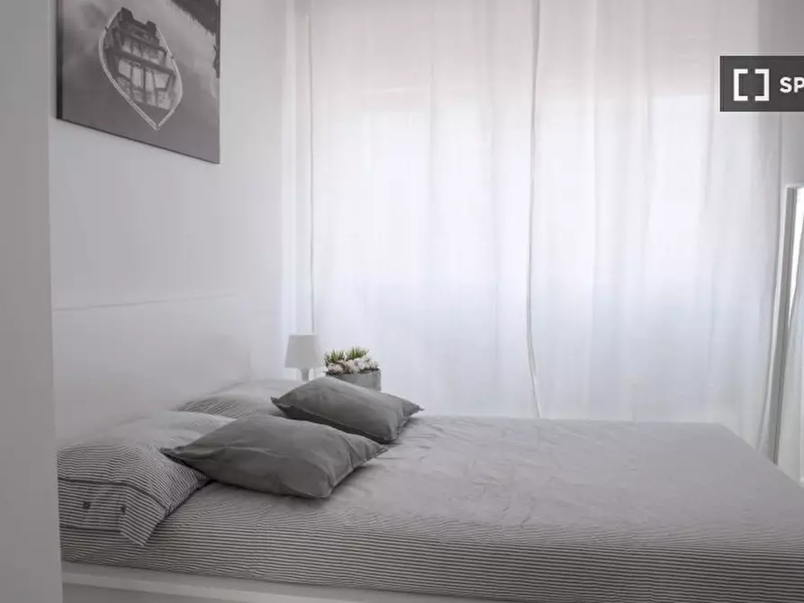 Immagine 1 di Camera condivisa in affitto  in Via Giuseppe Bruschetti a Milano