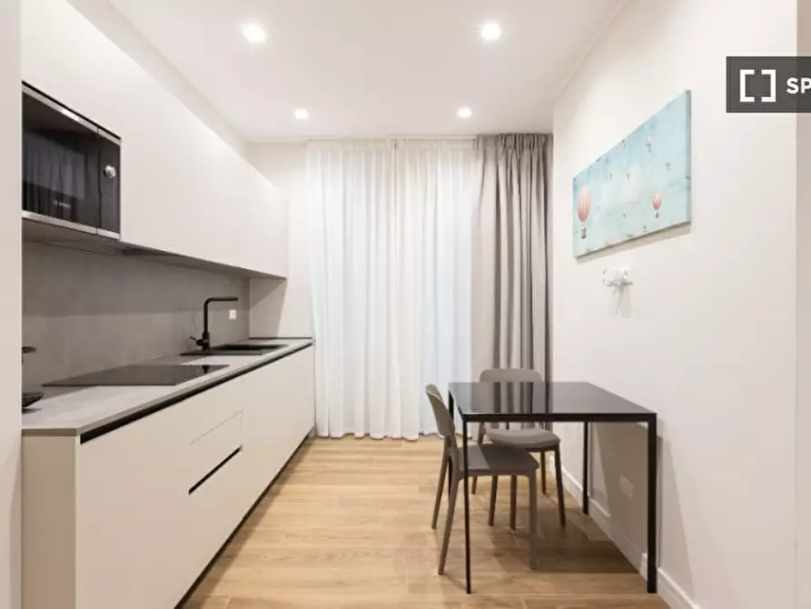 Immagine 1 di Ufficio in affitto  in Via Giulia di Gallese a Roma