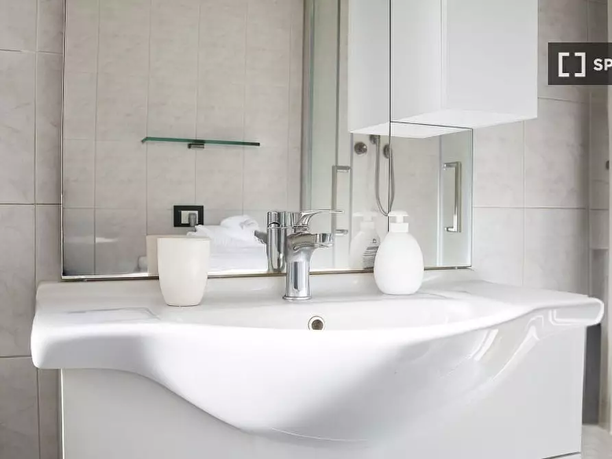 Immagine 9 di Ufficio in affitto  in Via Bergognone a Milano