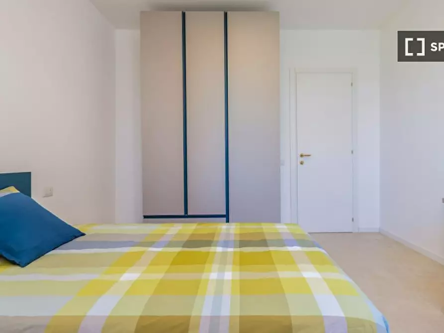 Immagine 4 di Camera condivisa in affitto  in Famagosta a Milano