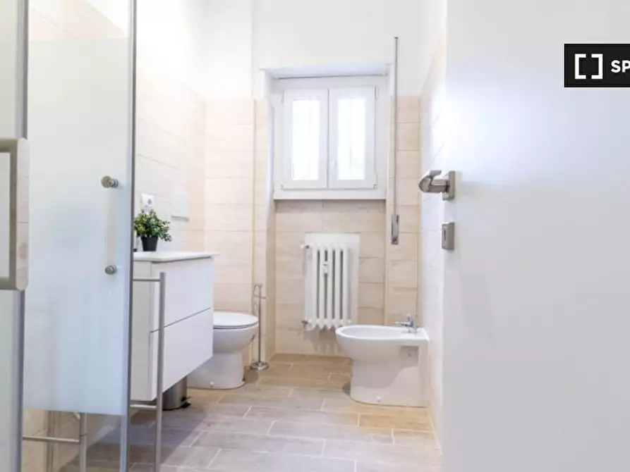 Immagine 12 di Camera condivisa in affitto  in Via delle Genziane a Milano