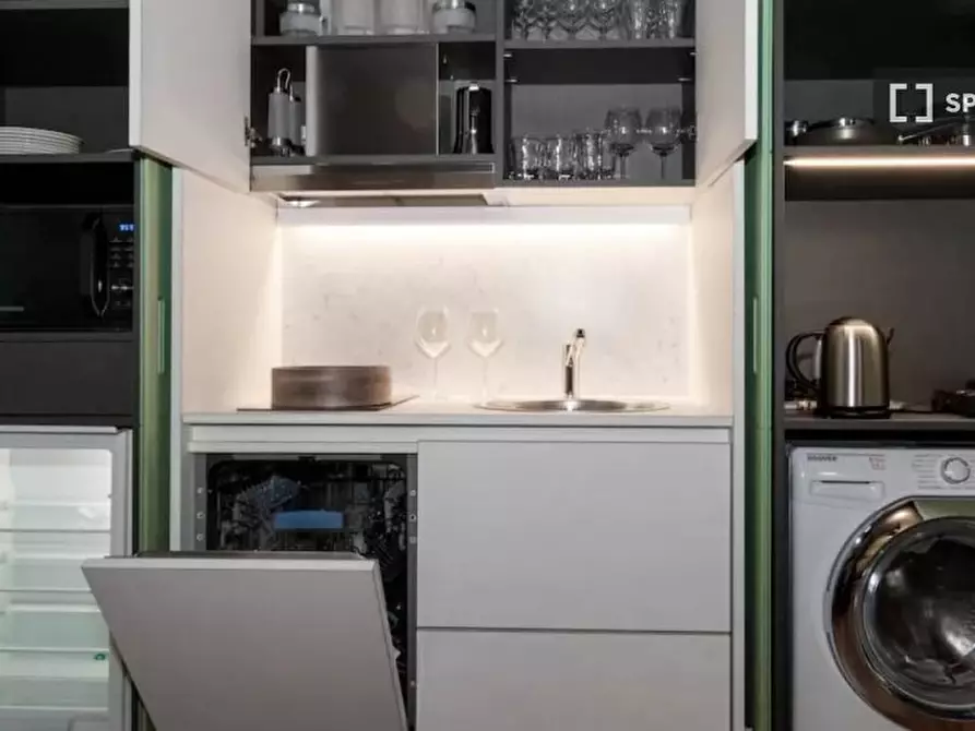 Immagine 3 di Appartamento in affitto  in Via Monte Napoleone a Milano