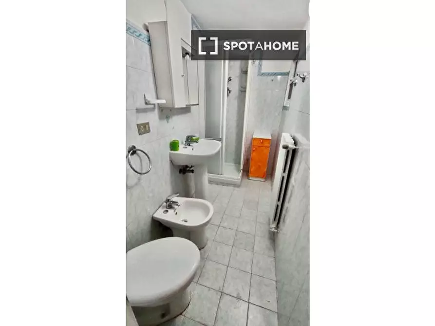Immagine 13 di Appartamento in affitto  in Via Francesco Acri a Bologna