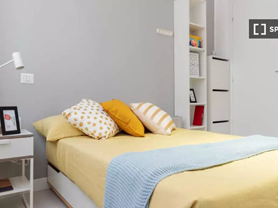 Immagine 2 di Camera condivisa in affitto  in Viale Bligny a Milano