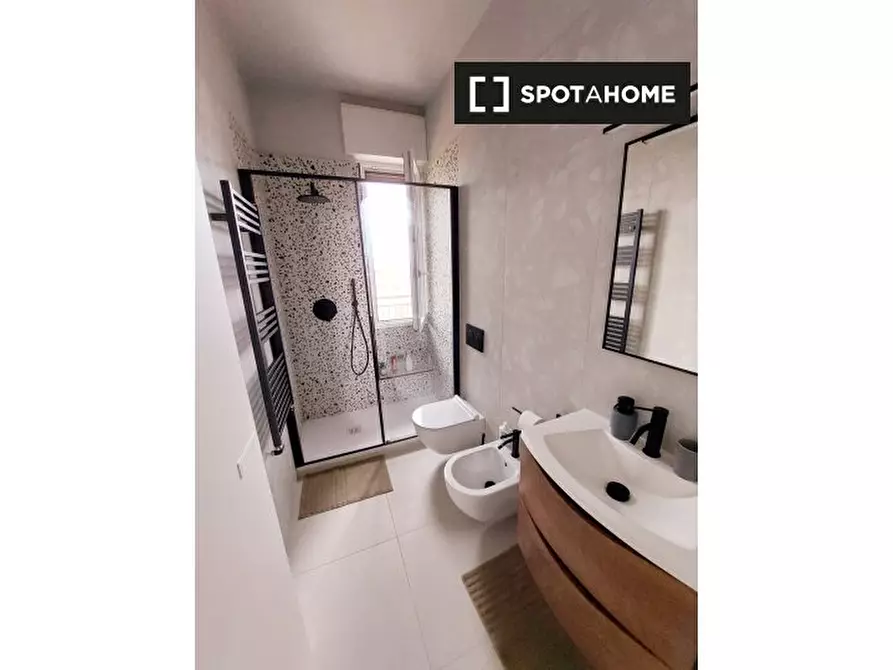 Immagine 4 di Appartamento in affitto  in Via Volturno a Milano