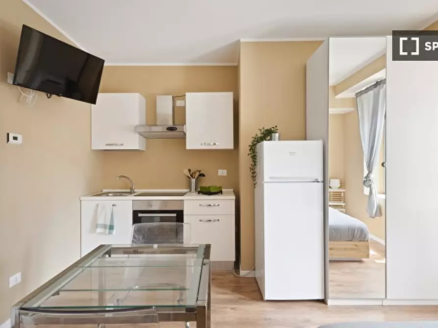 Immagine 2 di Ufficio in affitto  in Via Isaac Newton/B a Milano