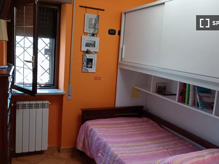 Immagine 9 di Camera condivisa in affitto  in Via di Tor Vergata a Roma