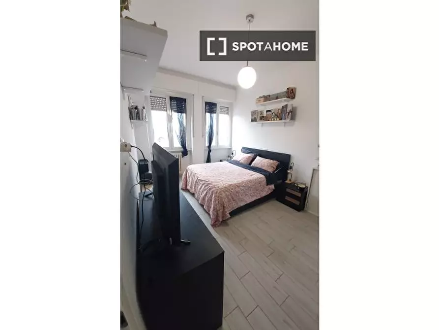 Immagine 7 di Ufficio in affitto  in Viale Cassala a Milano