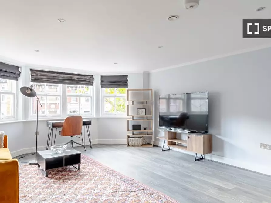 Immagine 15 di Appartamento in affitto  in Greyhound Rd a Hammersmith