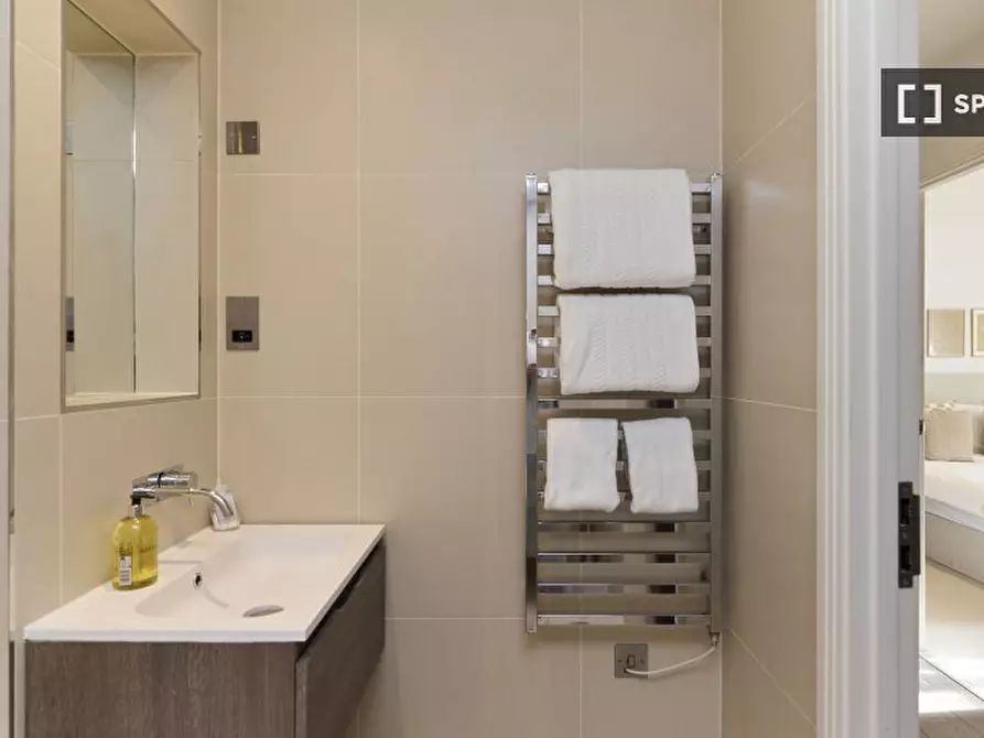 Immagine 12 di Appartamento in affitto  in flat a Hounslow
