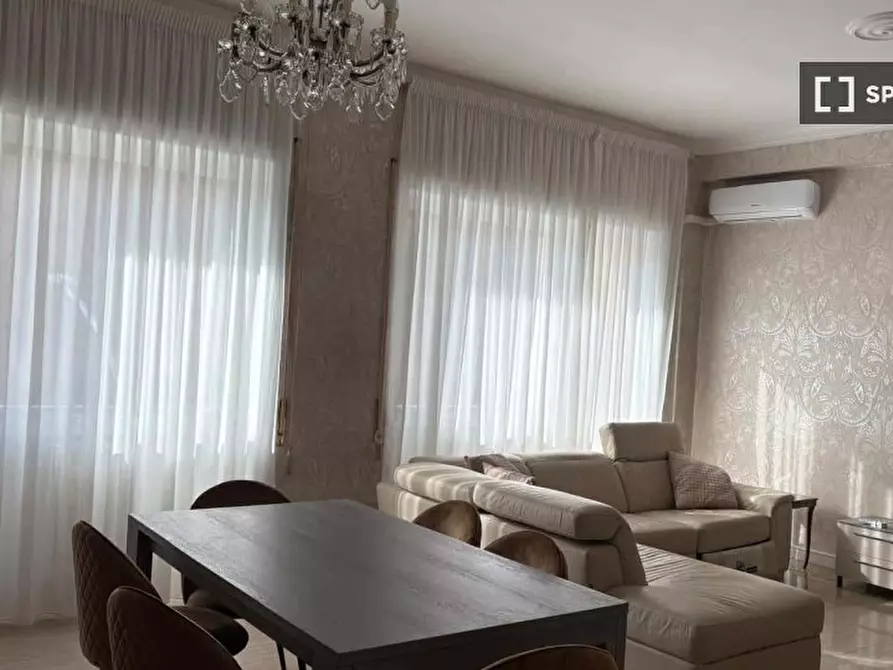 Immagine 3 di Appartamento in affitto  in Viale di Villa Pamphili a Roma