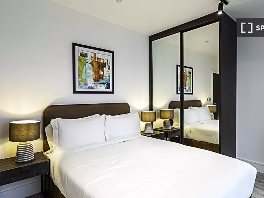 Immagine 18 di Appartamento in affitto  in Icon Tower a Ealing