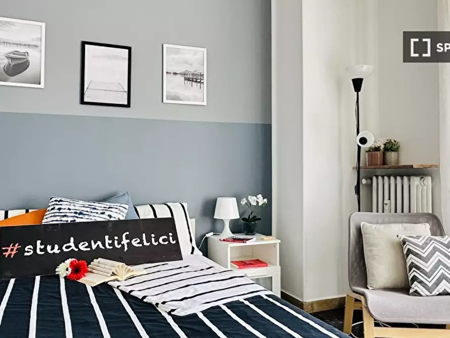 Immagine 2 di Camera condivisa in affitto  in Via Tripoli n. a Torino