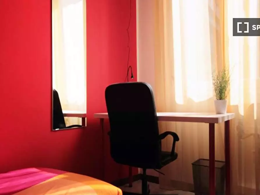 Immagine 5 di Camera condivisa in affitto  in Via Salvatore Barzilai a Milano