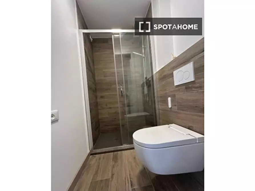 Immagine 2 di Ufficio in affitto  in Via Rubens a Milano