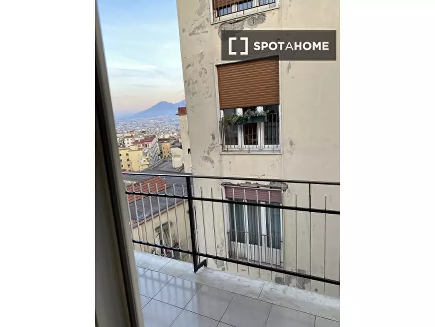 Immagine 10 di Appartamento in affitto  in Via Poggio dei Mari a Napoli