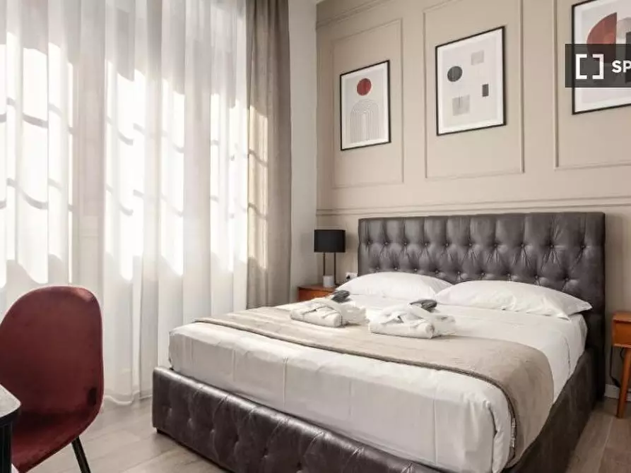 Immagine 5 di Appartamento in affitto  in Via S. Gregorio a Milano