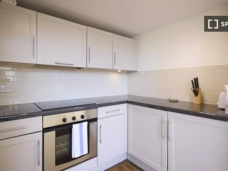 Immagine 13 di Appartamento in affitto  in Cormont Road a Camberwell