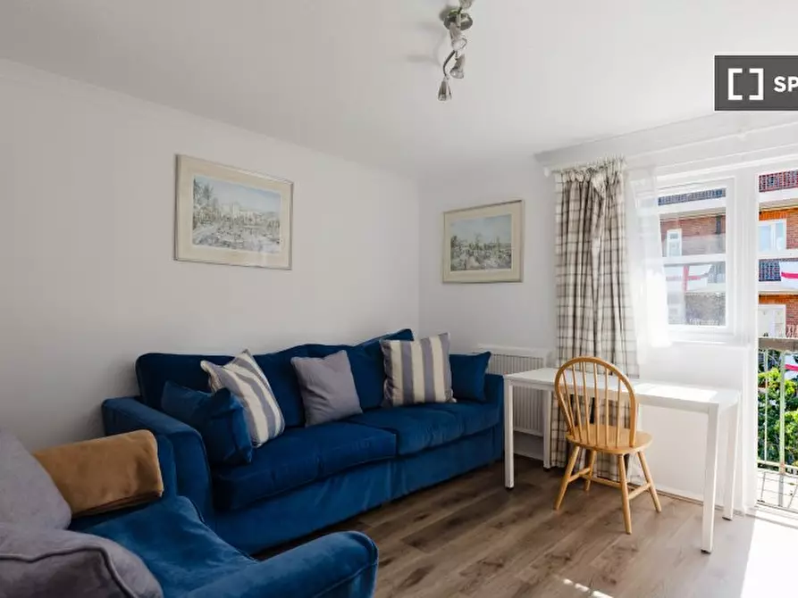 Immagine 5 di Appartamento in affitto  in Wesley Cl a Camberwell
