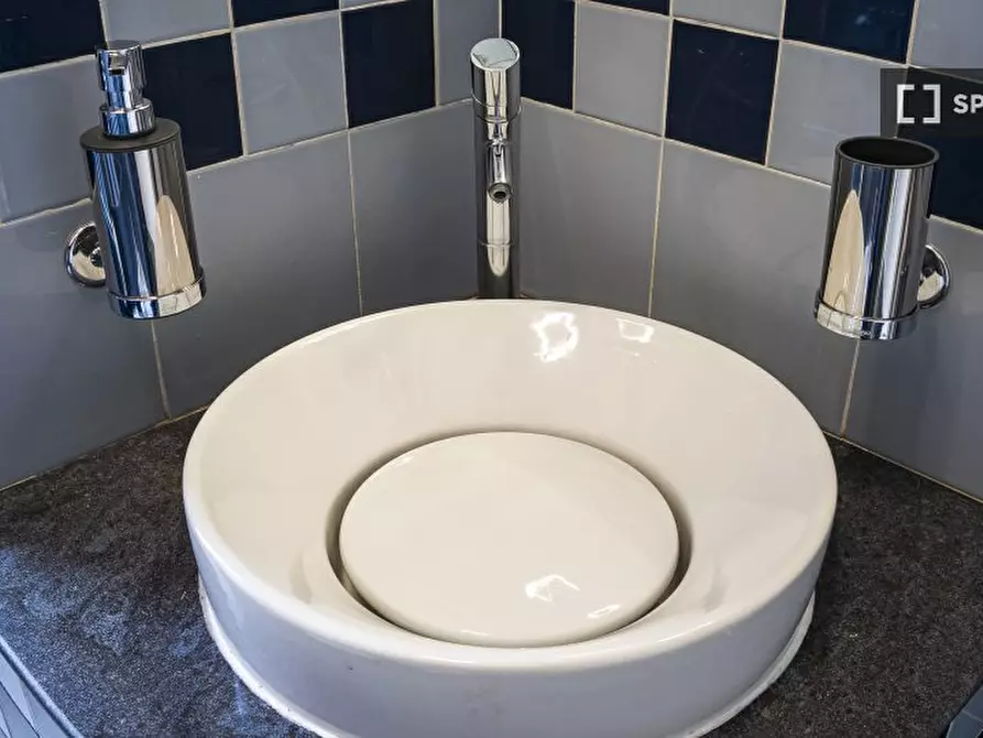 Immagine 3 di Appartamento in affitto  in Via Giuseppe Troiani a Roma