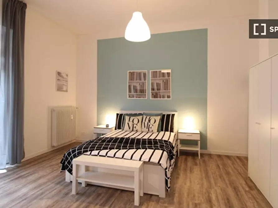 Immagine 2 di Camera condivisa in affitto  in Ambaraga a Brescia