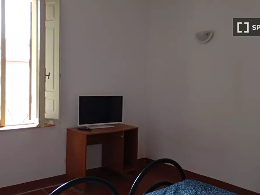 Immagine 3 di Camera condivisa in affitto  in Viale Orazio Antinori a Perugia