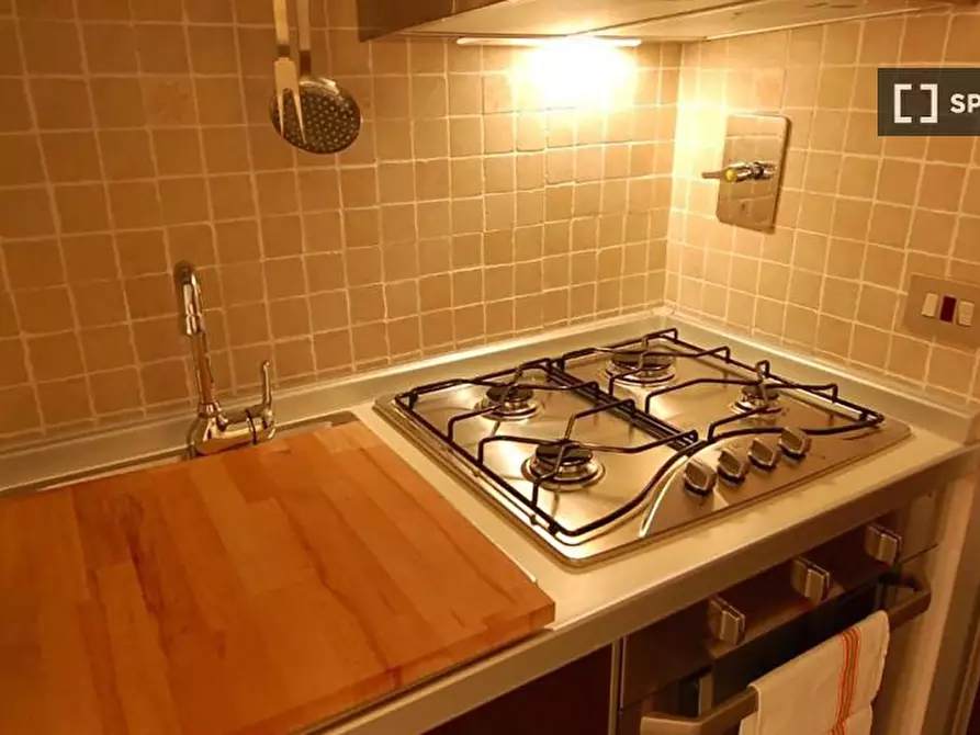 Immagine 14 di Appartamento in affitto  in Piazza San Giovanni In Laterano a Roma