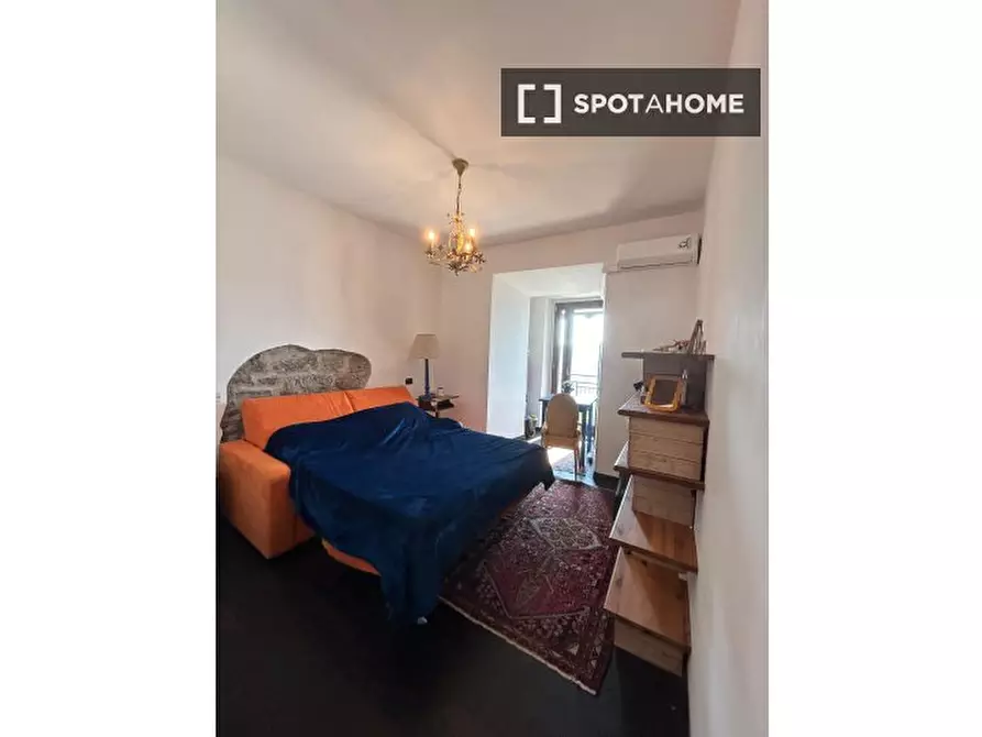 Immagine 5 di Camera condivisa in affitto  in Via Antonio Gramsci a Castel Gandolfo