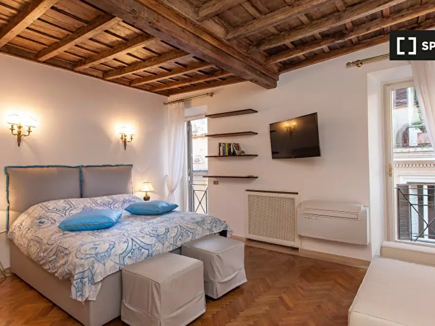 Immagine 6 di Appartamento in affitto  in Via del Gambero, 00187 Roma RM, Italy a Roma