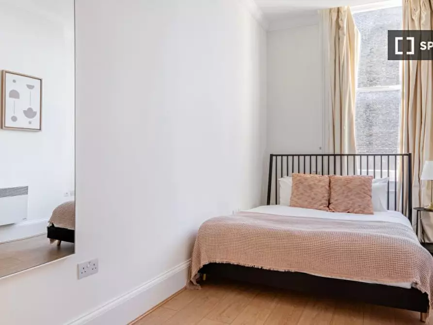 Immagine 7 di Appartamento in affitto  in Earls Ct Rd a Kensington